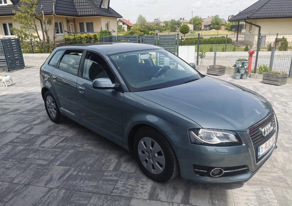 Audi A3 cena 30500 przebieg: 194000, rok produkcji 2010 z Dębica małe 596